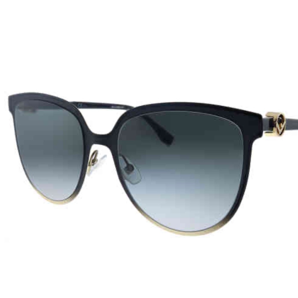 Pre Owned Authentic Fendi Sunglasses
FF 0328/G/S 80790
